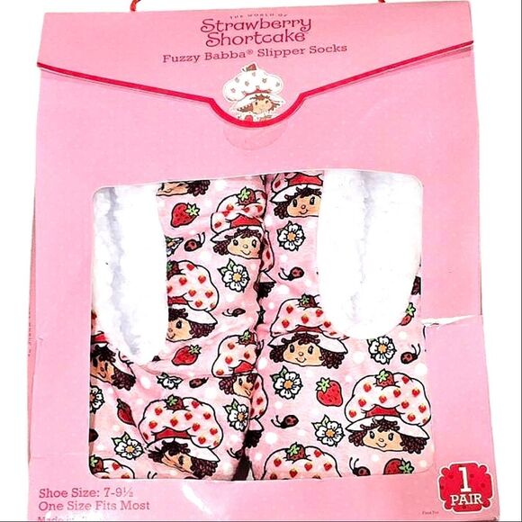 Strawberry Shortcake Fuzzy Babba Boxed Slipper Socks - Picture 1 of 5